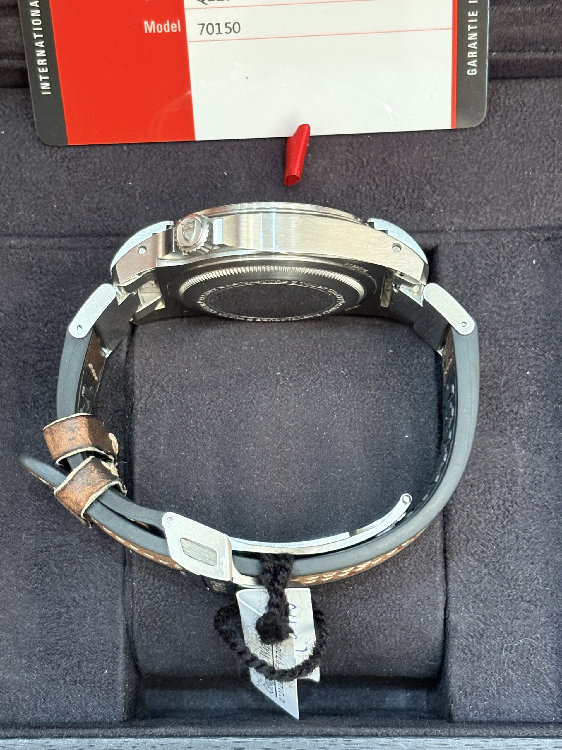 טודור בלאק ביי הריטייג' דגם P01 70150 שנת 2020 – תמונה 7