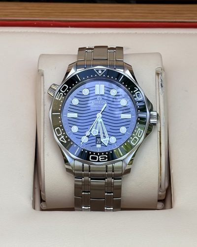 Omega Seamaster 300 Green Dial 42mm Pre-owned 2022