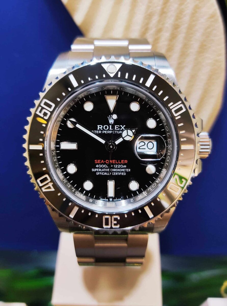 Rolex Red Sea-Dweller 43mm Ref.126600 Pre-owned 2021 | Gothelf A. Watches