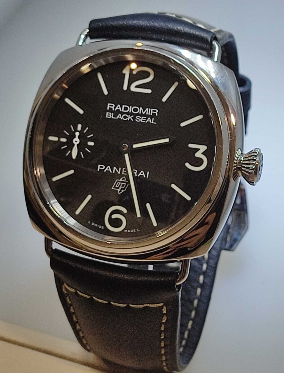 Panerai Radiomir Black Seal Logo Pam 754 | Gothelf A. Watches