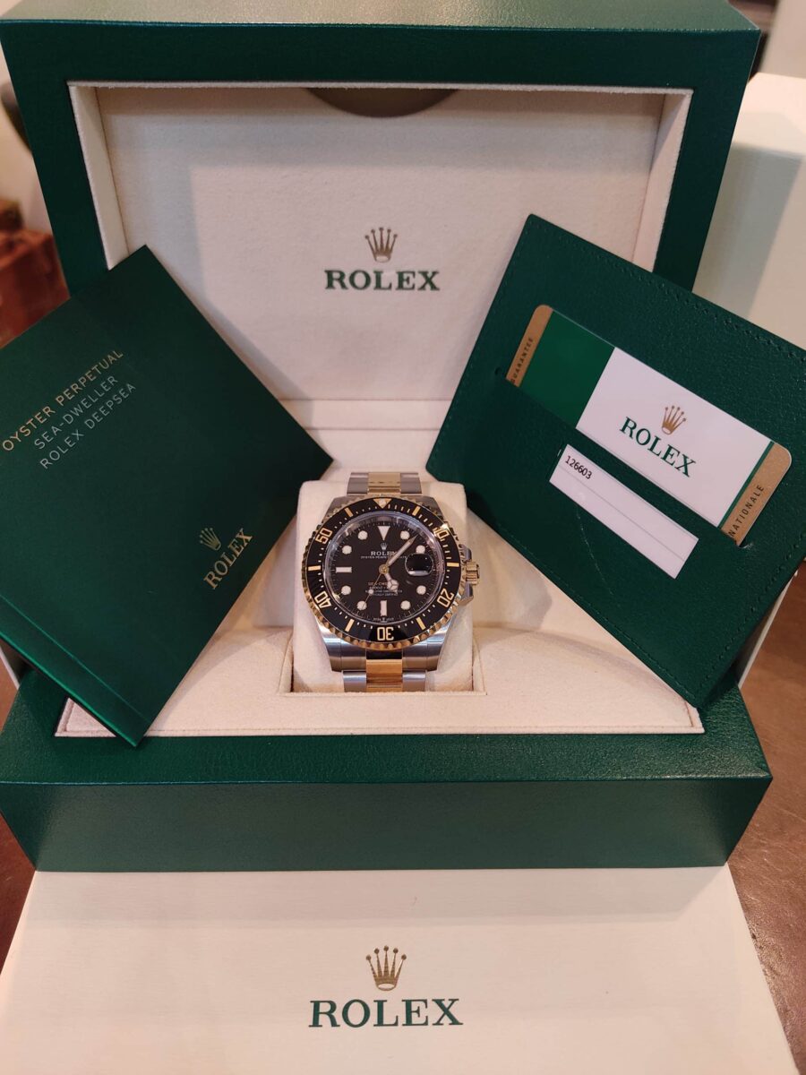 Rolex Sea-Dweller Oysetersteel and Yellow Gold 43mm | Gothelf A. Watches