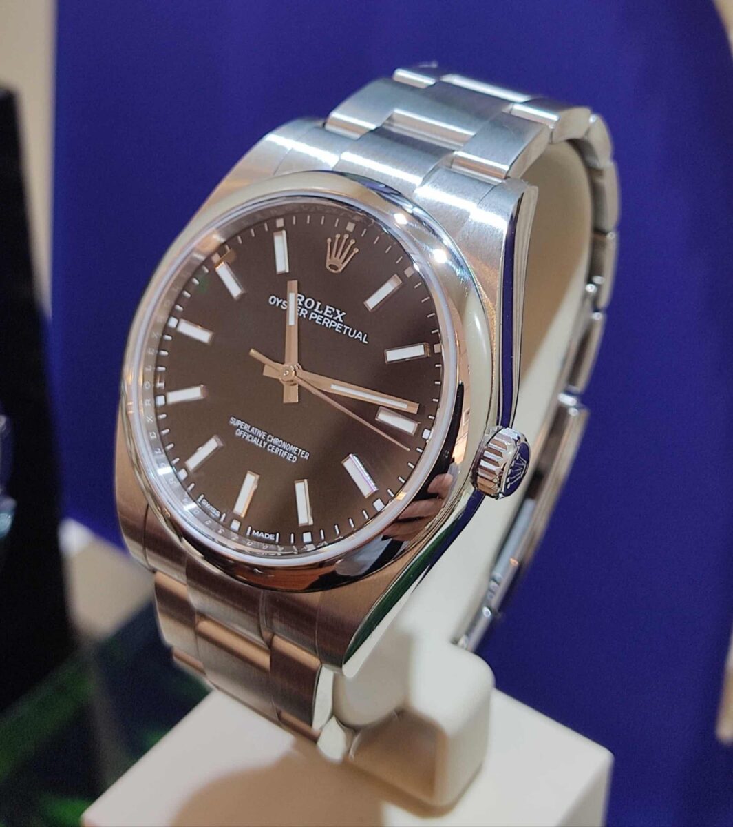 Rolex Oyster Perpetual 39mm Black Dial | Gothelf A. Watches — 3