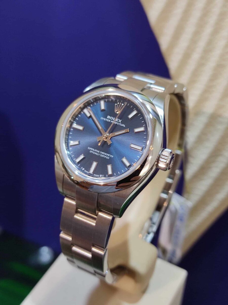 Rolex Oyster Perpetual Ladies 28mm Steel Blue Dial | Gothelf A. Watches — 3