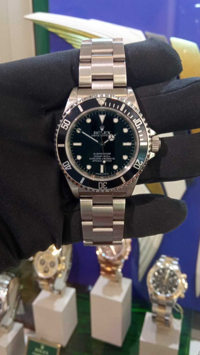 Rolex Submariner No Date “4 Line” Random 14060m | Gothelf A. Watches — 3