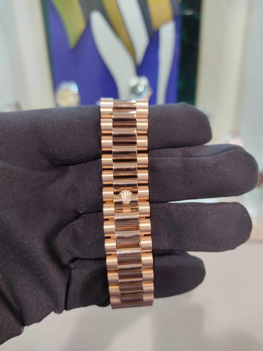 Rolex Day-Date Rose Gold 41mm Roman Chocolate Dial Discontinued Model ref.218235 | Gothelf A. Watches — 4