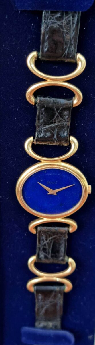 Piaget Classique Ladies Art Deko 18k Yellow Gold Lapis Lazuli ref.9802 Hand wound mechanism | Gothelf A. Watches — 4