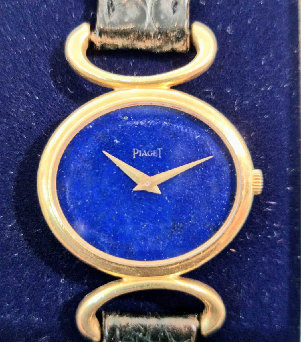 Piaget Classique Ladies Art Deko 18k Yellow Gold Lapis Lazuli ref.9802 Hand wound mechanism | Gothelf A. Watches — 3