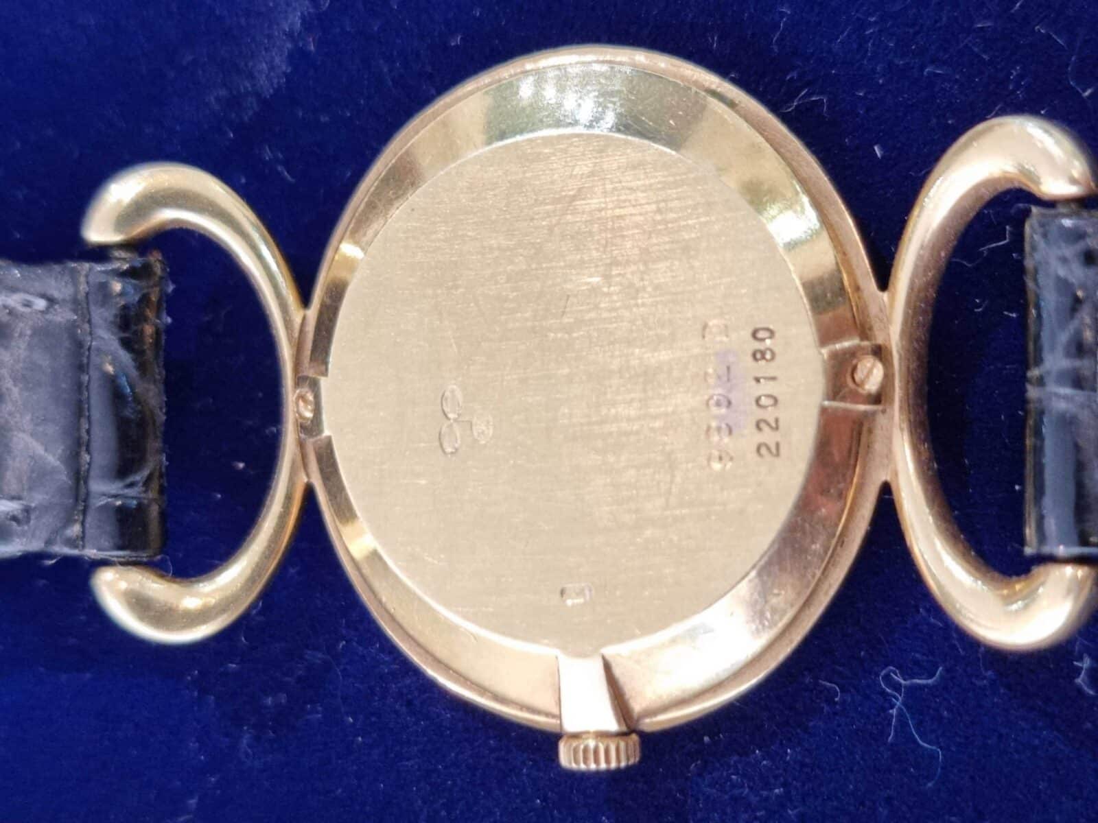 Piaget Classique Ladies Art Deko 18k Yellow Gold Lapis Lazuli ref.9802 Hand wound mechanism | Gothelf A. Watches — 2