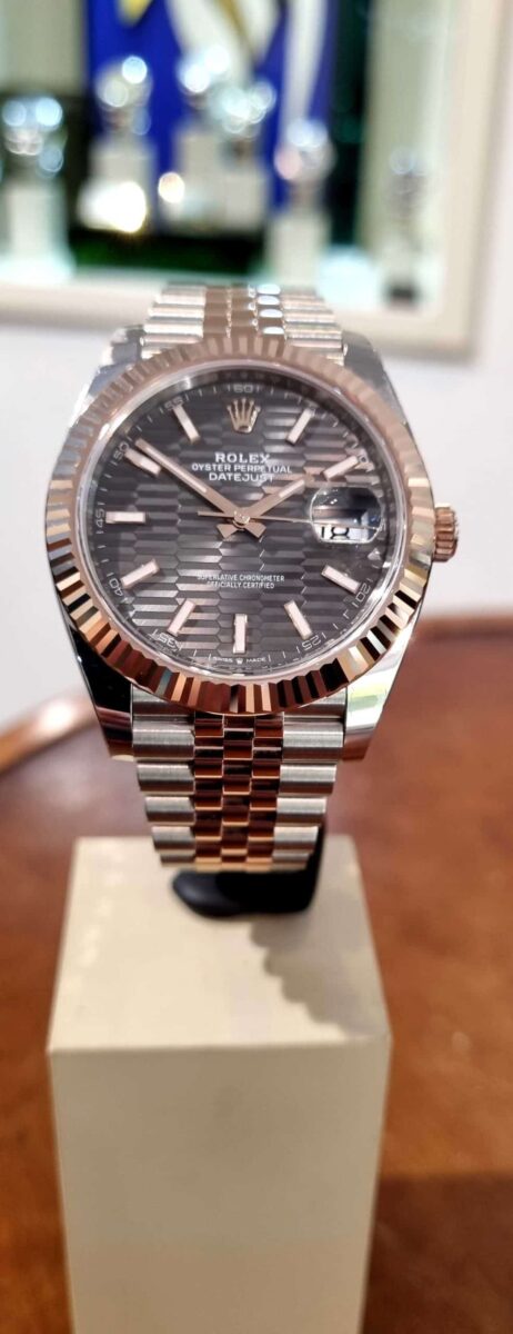 Rolex Datejust 41mm Oystersteel and Everose Fluted Motif Dial and Jubilee Bracelet | Gothelf A. Watches — 6