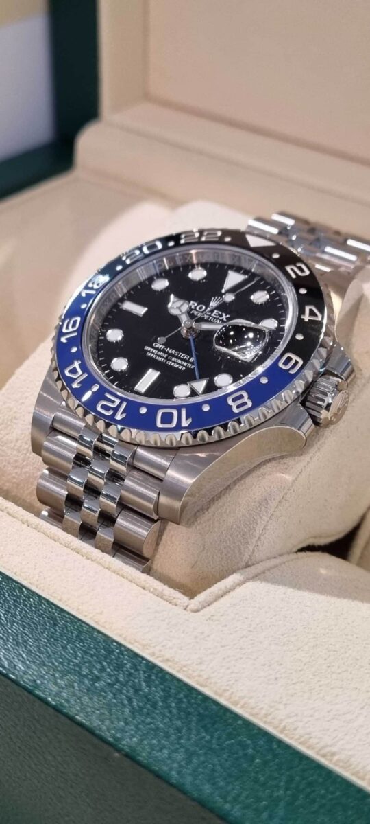 Rolex GMT Batgirl Jubilee 126710BLNR Pre-owned 2020 | Gothelf A. Watches — 3