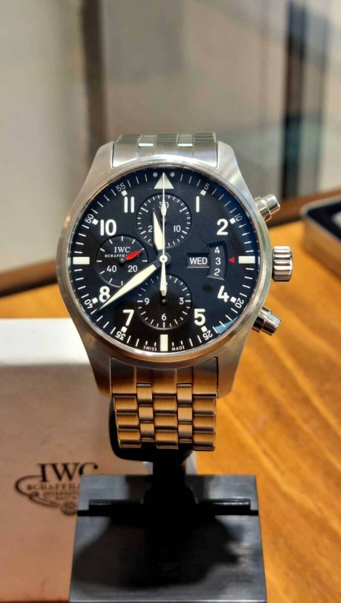 IWC PILOT CHRONOGRAPH DAY-DATE AUTOMATIC | Gothelf A. Watches