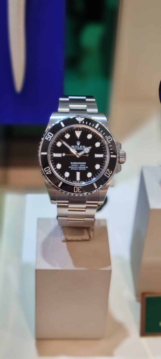 Rolex Submariner No Date 41mm ref.124060 Pre-owned 2022 | Gothelf A. Watches — 3