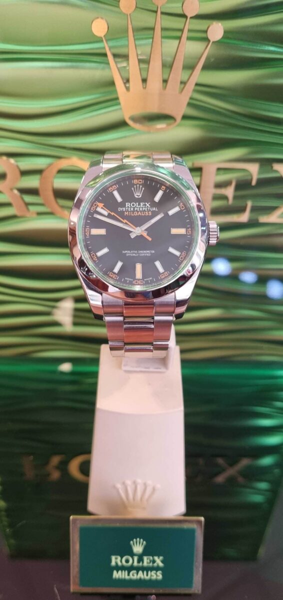 Rolex Milgauss Green Antimagnetic Oyster Steel Black Index Dial ref.116400 | Gothelf A. Watches — 4