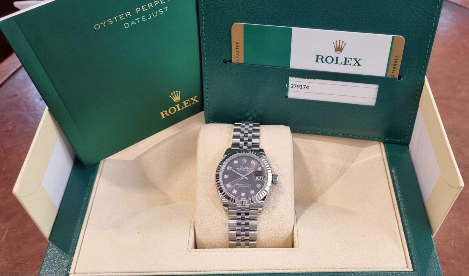Rolex Lady-Datejust Oyster, 28mm Jubilee Bracelet, white Gold Bezel Diamonds Dial | Gothelf A. Watches — 2