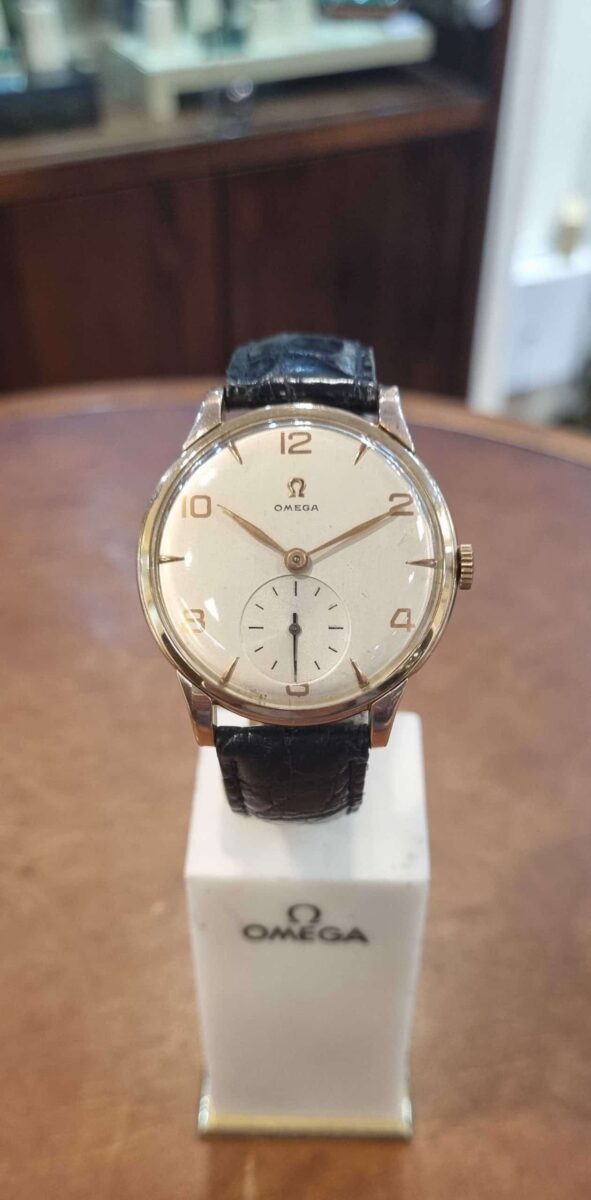 Omega Vintage 18K Rose Gold Oversize 37mm cal.265 | Gothelf A. Watches