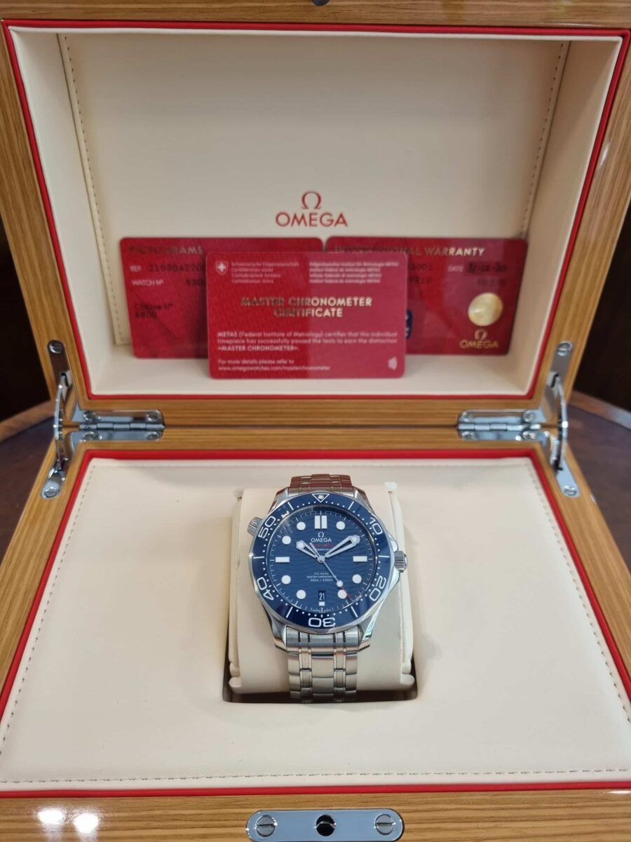 Omega Seamaster Diver 300m Blue Dial 42mm-Pre owned 2021 | Gothelf A. Watches — 2