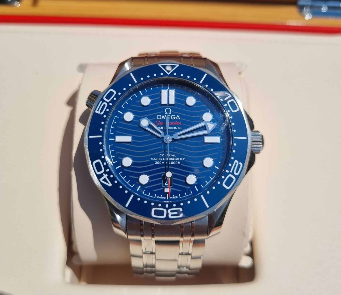 Omega Seamaster Diver 300m Blue Dial 42mm-Pre owned 2021 | Gothelf A. Watches
