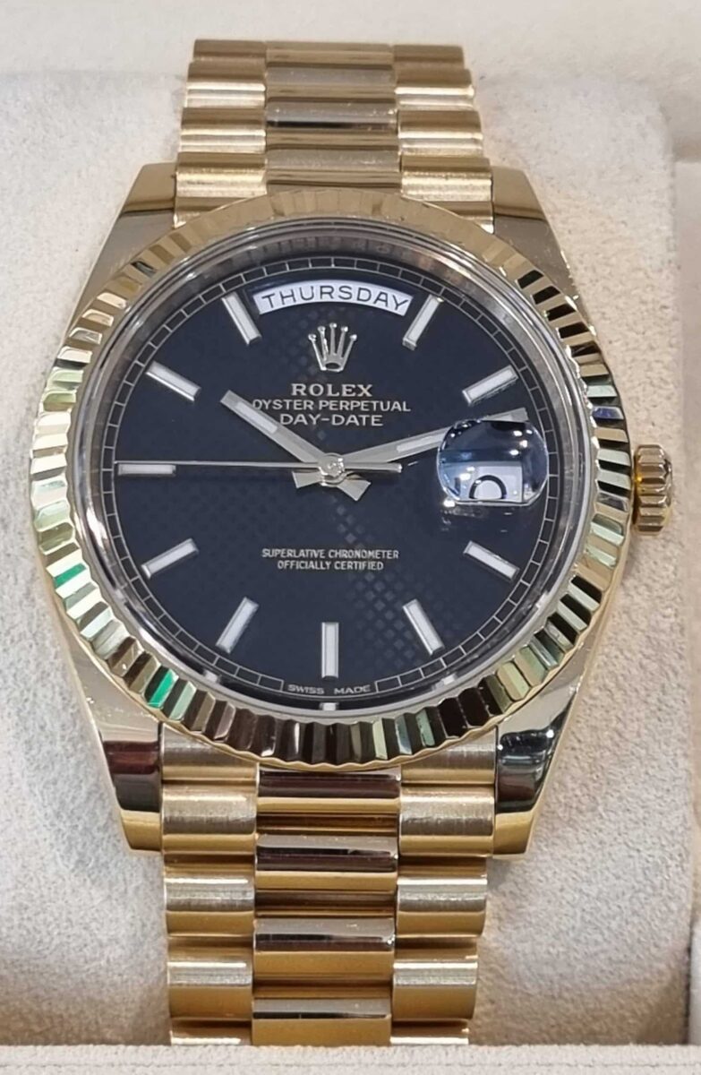 Rolex Day-Date President 18K Yellow Gold 40mm Black Dial | Gothelf A. Watches — 6