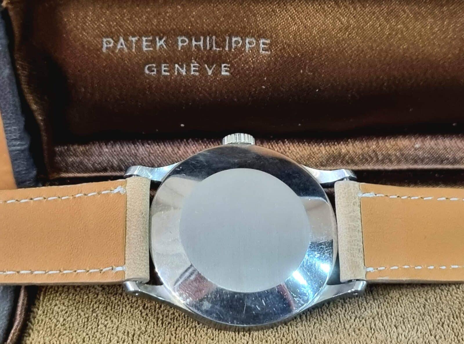 Patek Philippe Calatrava 18k white gold vintage | Gothelf A. Watches — 4