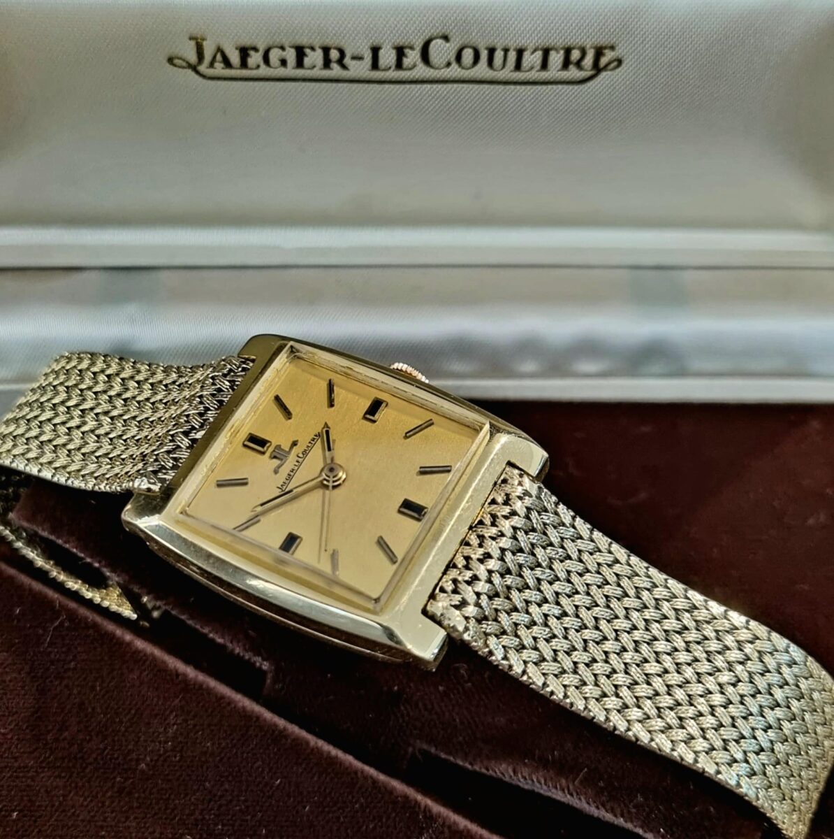 Jaeger Le Coultre Club Vintage Yellow Gold 1970 | Gothelf A. Watches