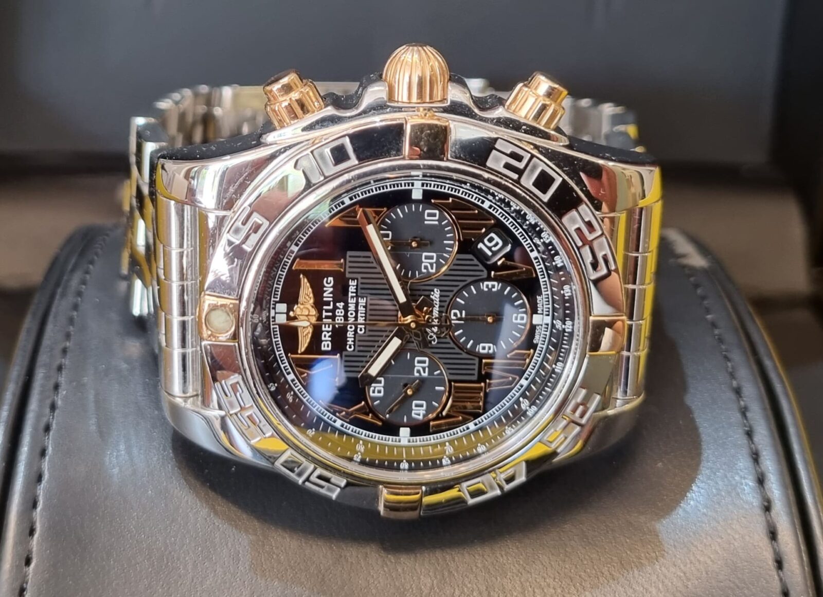 Breitling Chronomat 44mm Steel an Gold | Gothelf A. Watches