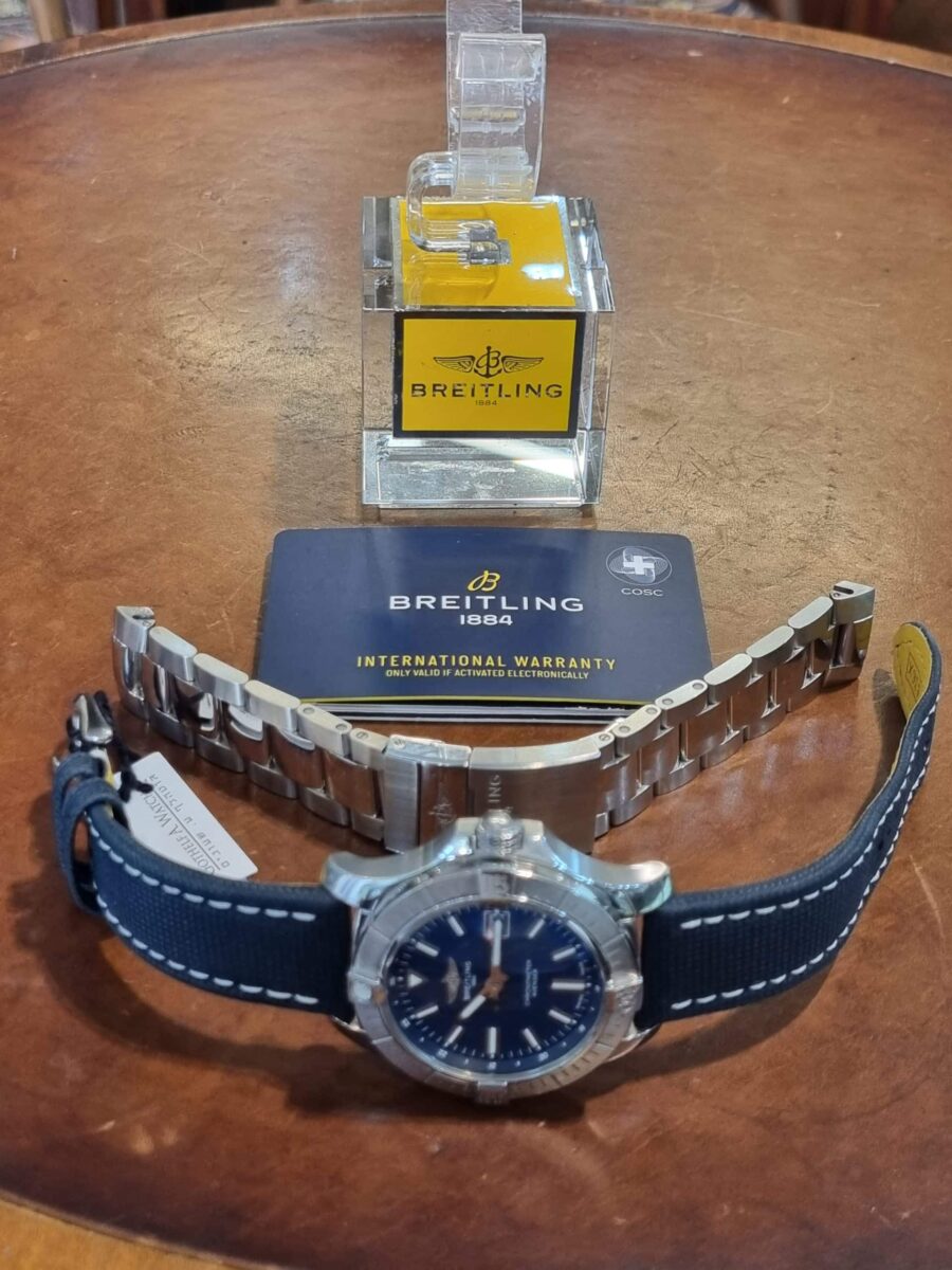 Breitling Avenger Automatic 43mm Blue Dial | Gothelf A. Watches — 7