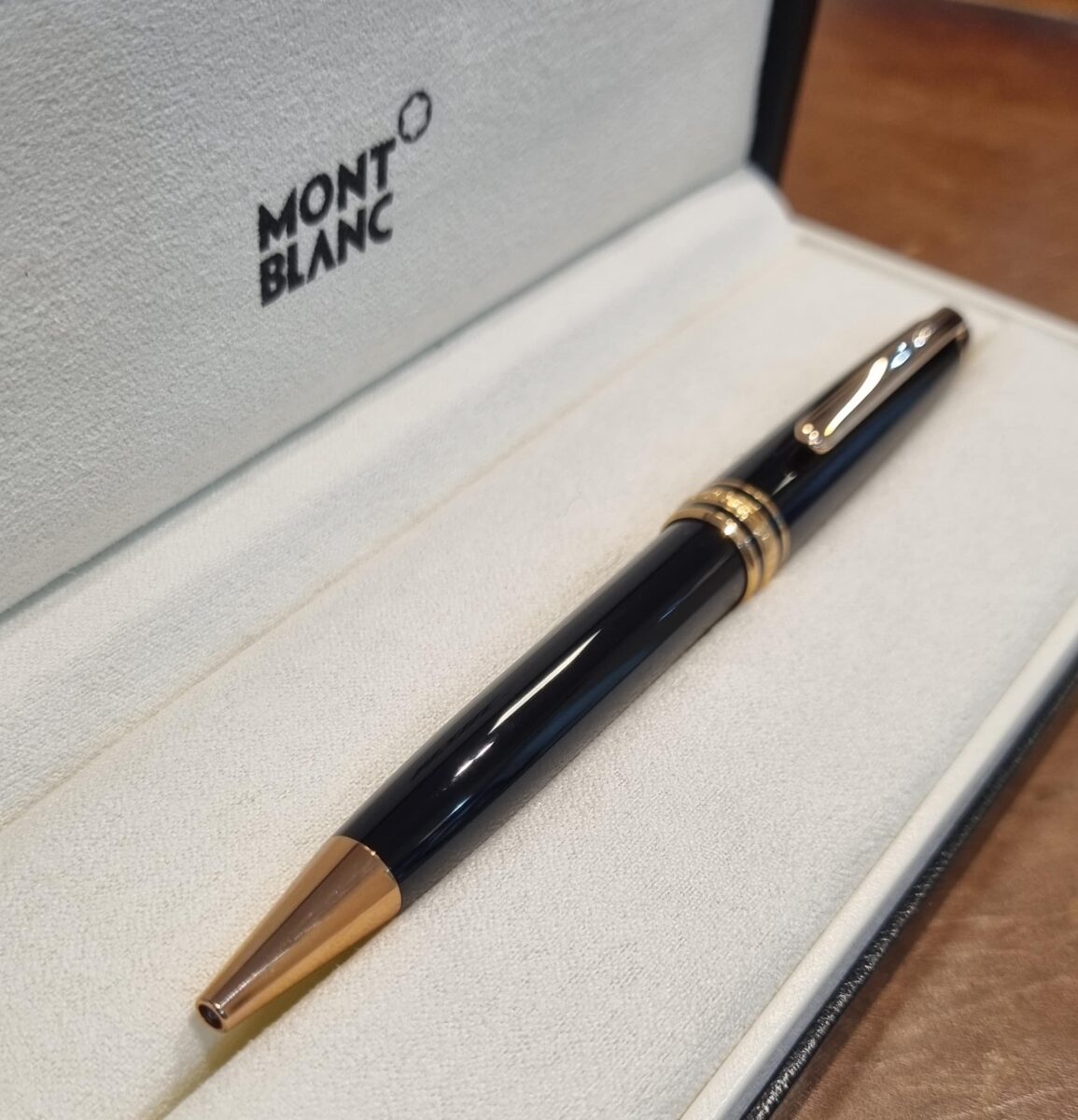 Mont-Blanc Meisterstuck Rose Gold Coated Ballpoint Pen | Gothelf A. Watches