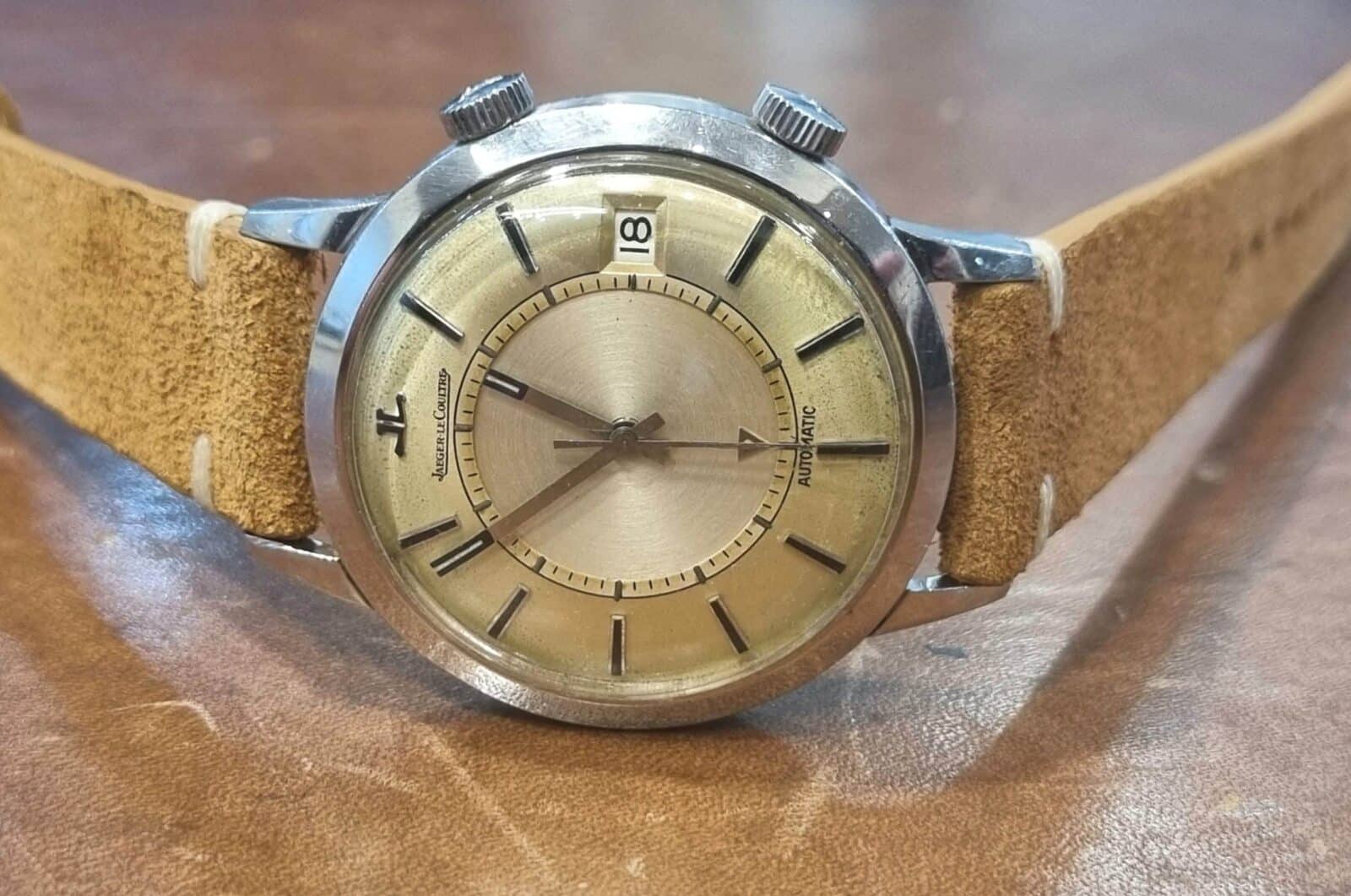 Jaeger Le-Coultre Memovox Vintage Alarm Steel Automatic | Gothelf A. Watches — 4