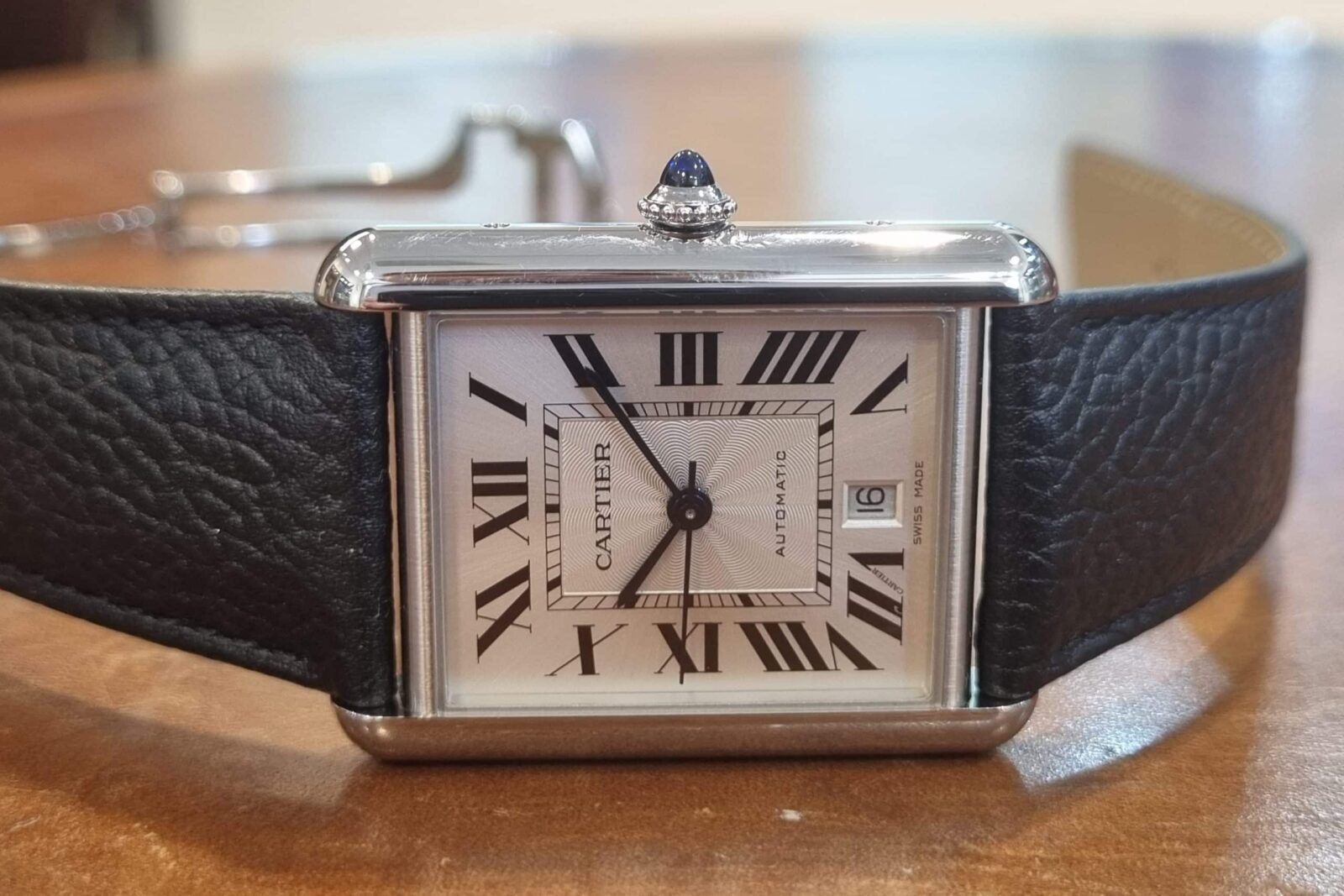 Cartier Tank Must Extra Large Automatic Steel on Leather Pre-owned ref.W5200027 | Gothelf A. Watches — 2