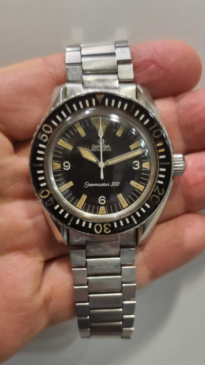 Omega Seamaster 300 Vintage Big Triangle | Gothelf A. Watches