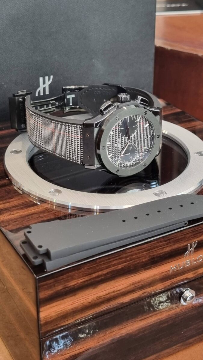 Hublot Classic Fusion Ceramic Limited edition Independent Italiy | Gothelf A. Watches — 2