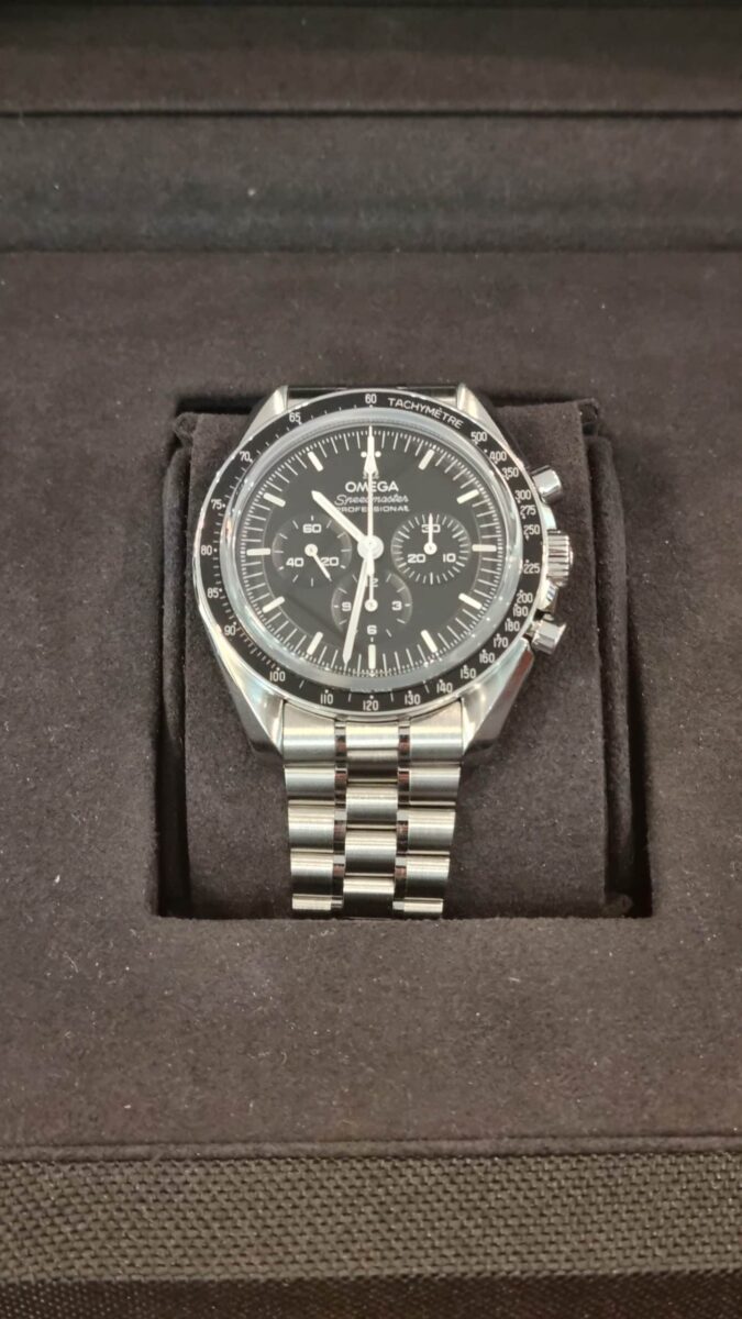 Omega Speedmaster Moonwatch Professional 42mm | Gothelf A. Watches