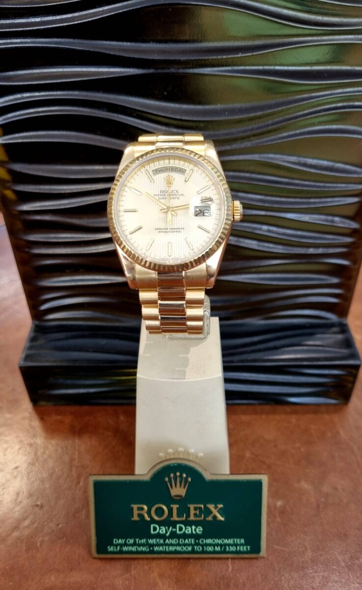 Rolex Day-Date President 36mm Yellow Gold Tapestry dial | Gothelf A. Watches — 6