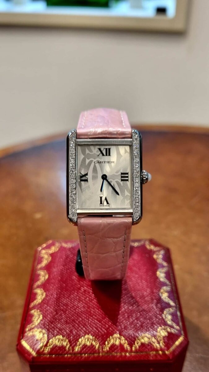 Tank Solo Ladies Diamonds Small Silver Dial Pink Leather Strap ref.2716 | Gothelf A. Watches