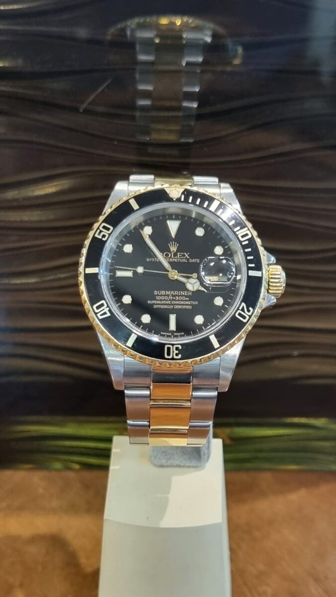 Rolex Submariner Blue Steel & 18K Gold 16613 Pre-owned 2002 | Gothelf A. Watches — 2