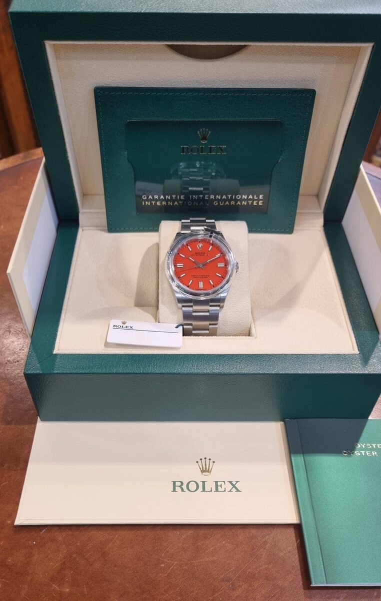 Rolex Oyster Perpetual Red Coral Dial 36mm New Unworn!! ref.126000 | Gothelf A. Watches — 3