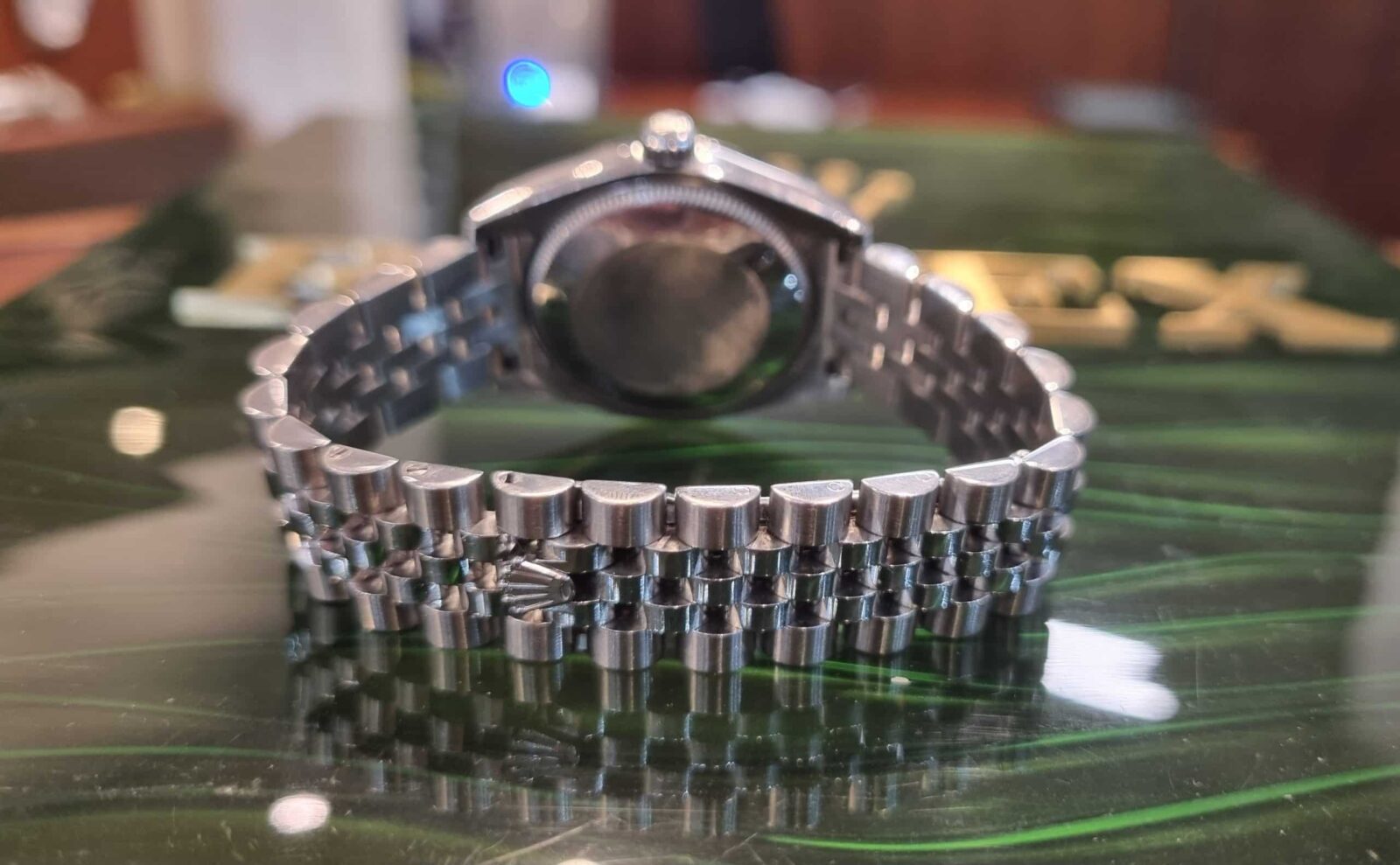 Rolex Datejust Ladies 31mm Oyster Steel and White Gold Bezel Blue Roman Dial Ref.178274 | Gothelf A. Watches — 5