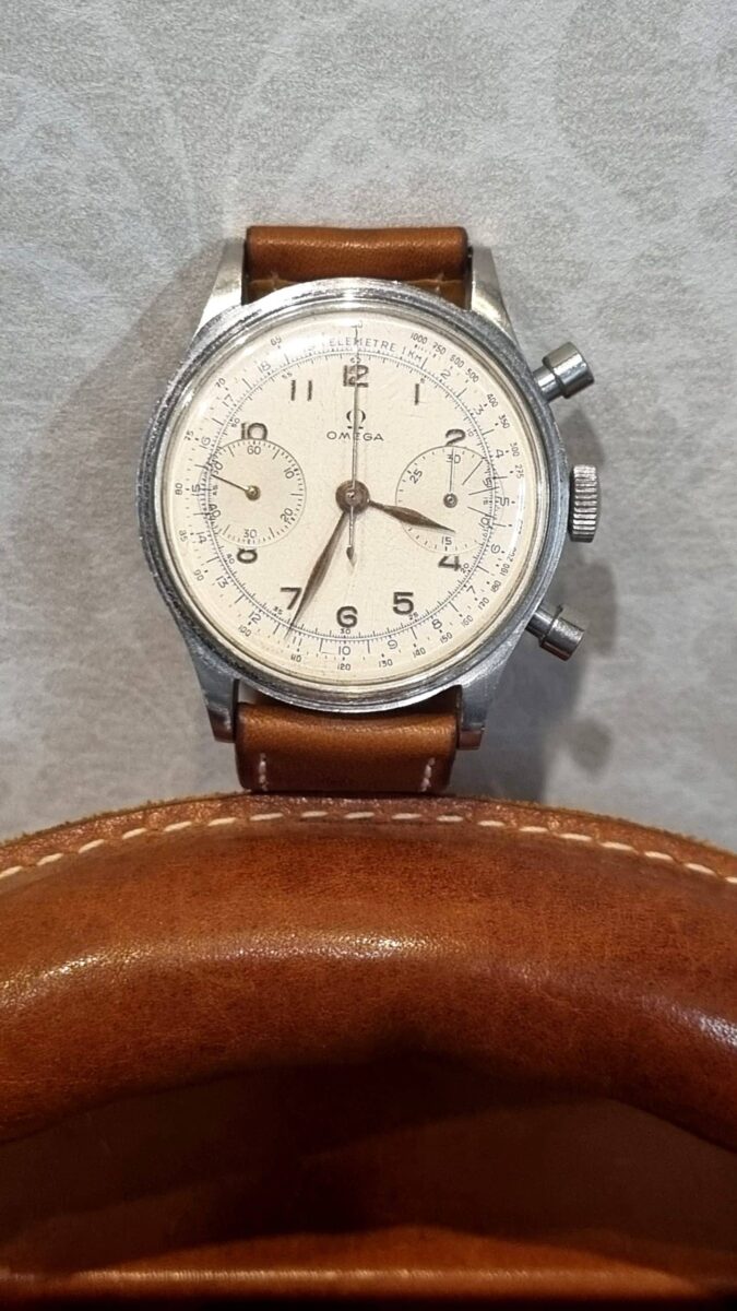 Omega Chronograph Vintage cal.33.3 ref.2077-4 | Gothelf A. Watches — 6