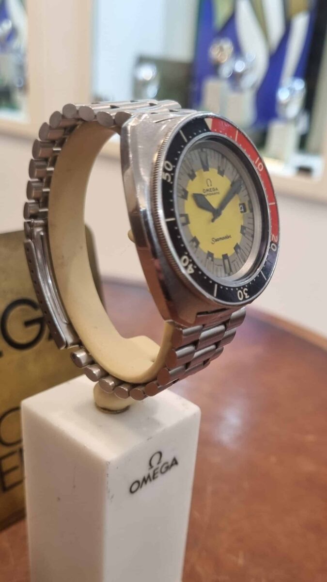 Omega Seamaster Vintage “BANANA” 200m ref.166.068 | Gothelf A. Watches — 6