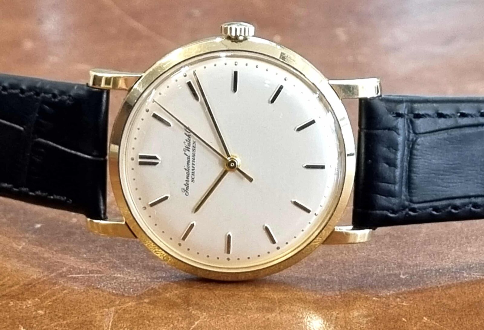 1966 IWC Schafhaussen 18k Yellow Gold Vintage Hand wound 33mm ref.1405 | Gothelf A. Watches — 4