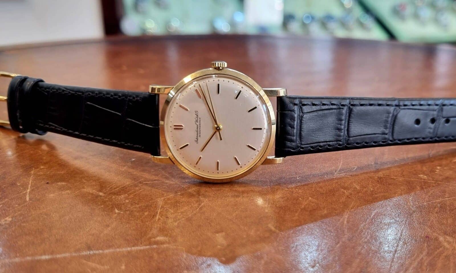 1966 IWC Schafhaussen 18k Yellow Gold Vintage Hand wound 33mm ref.1405 | Gothelf A. Watches — 3