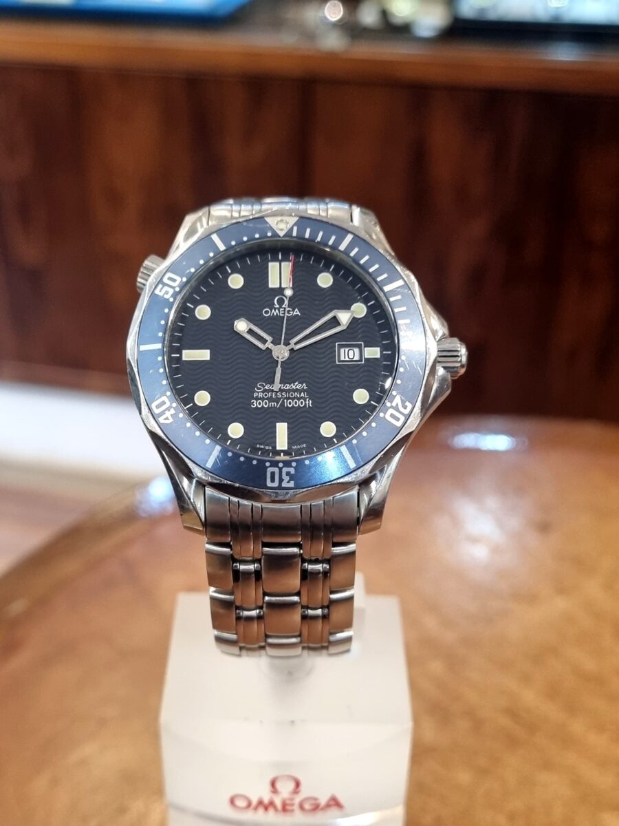 Omega Seamaster 300 Blue Quartz 41mm ref.2541.80.00 | Gothelf A. Watches