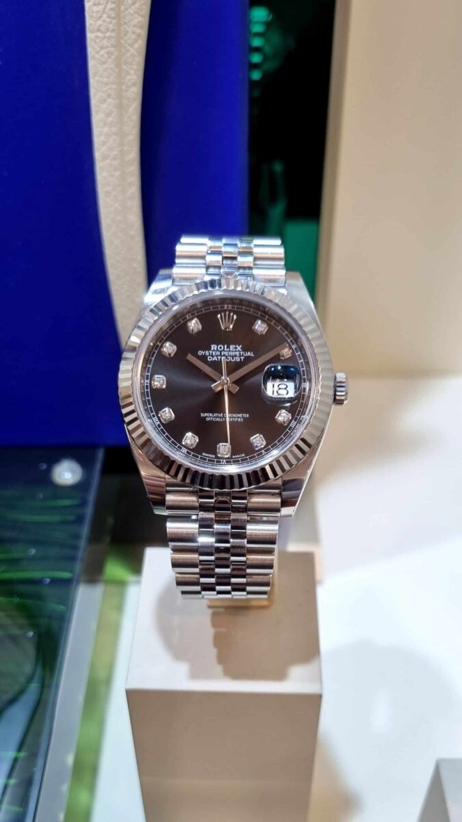 Rolex Datejust 41mm Steel & white gold bezel Black Diamonds Dial Pre-owned-2019 | Gothelf A. Watches — 5
