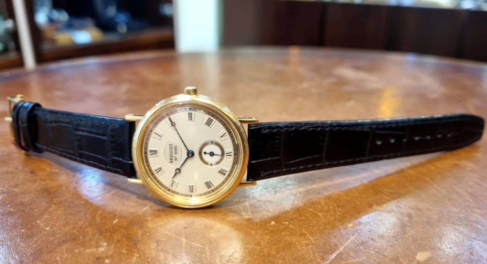 Breguet Classique 18K Yellow Gold Ref.3910 | Gothelf A. Watches — 2