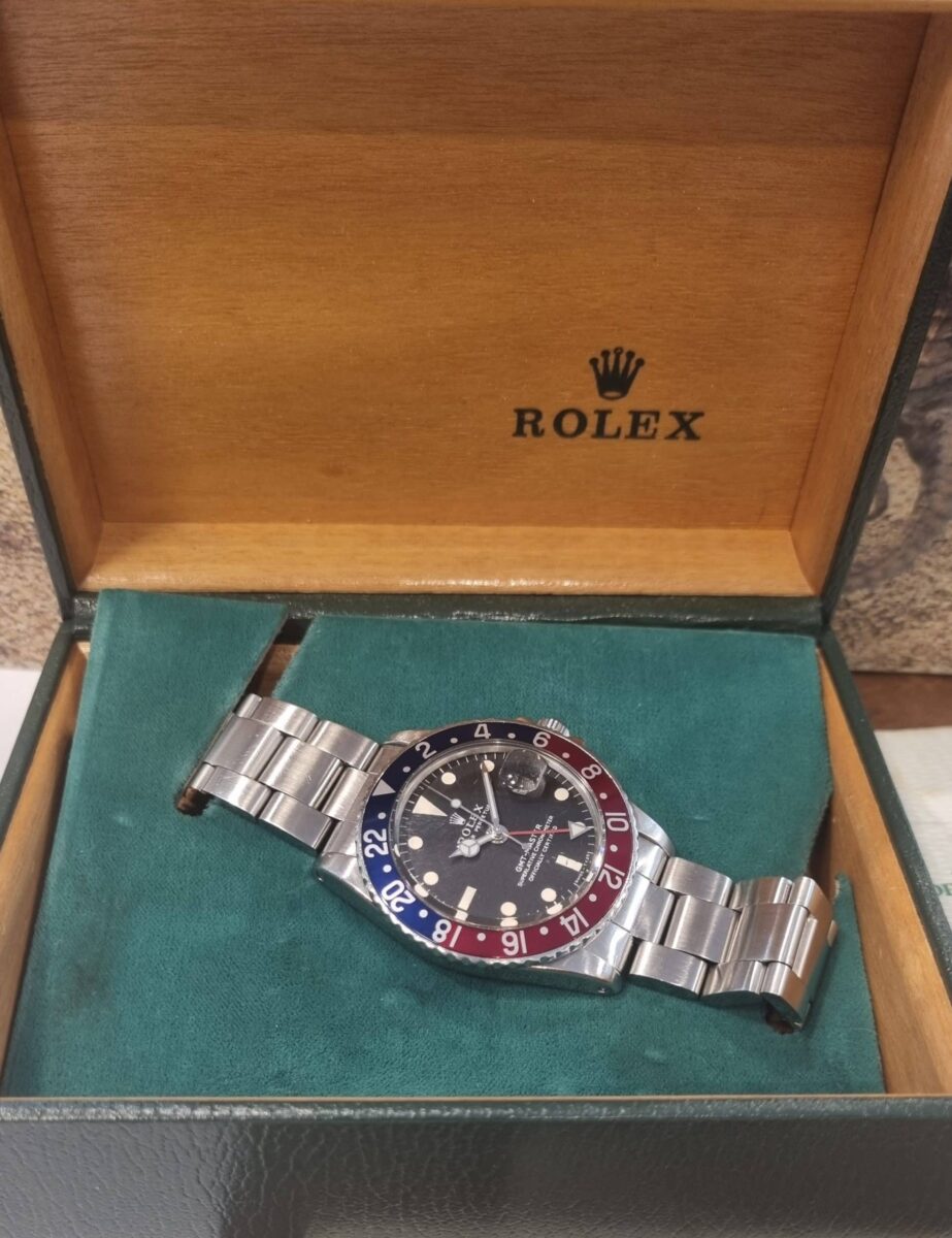 Rolex GMT Master 1675 Long E Vintage from 1972 box + papers + service history | Gothelf A. Watches — 2