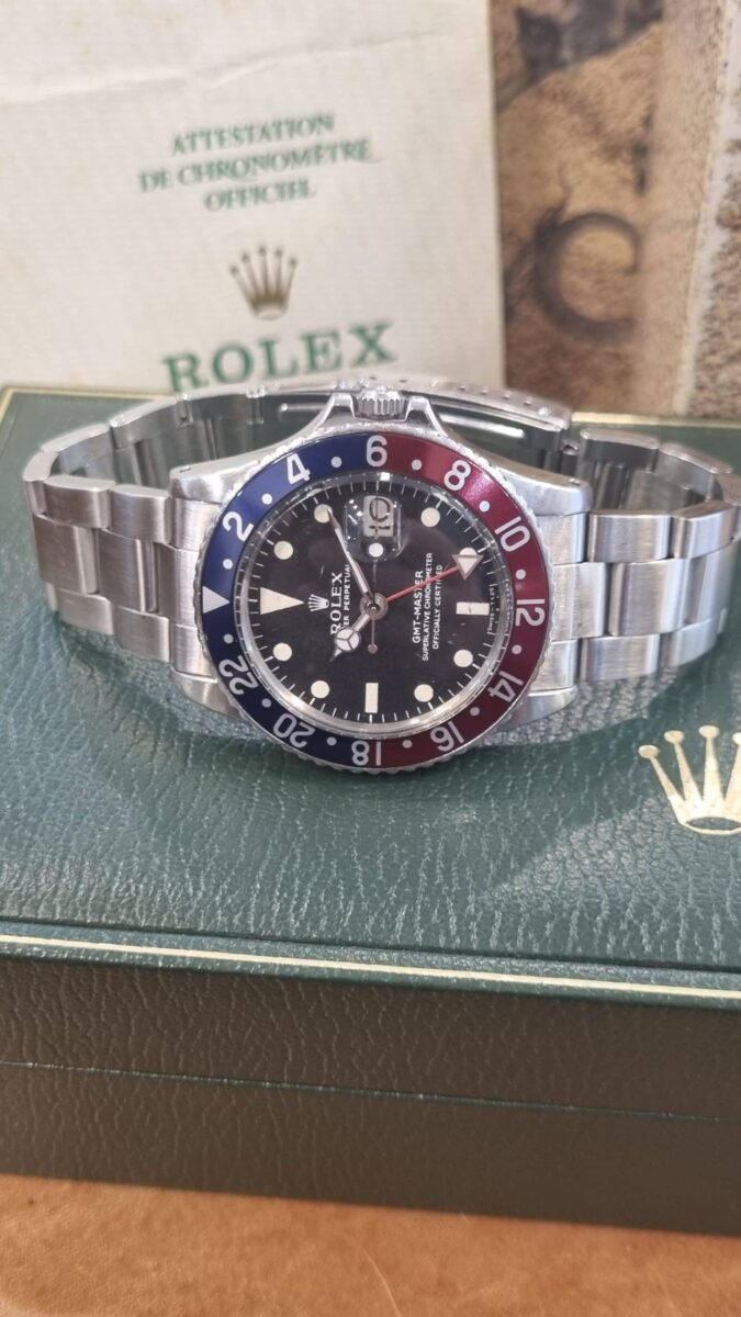 Rolex GMT Master 1675 Long E Vintage from 1972 box + papers + service history | Gothelf A. Watches