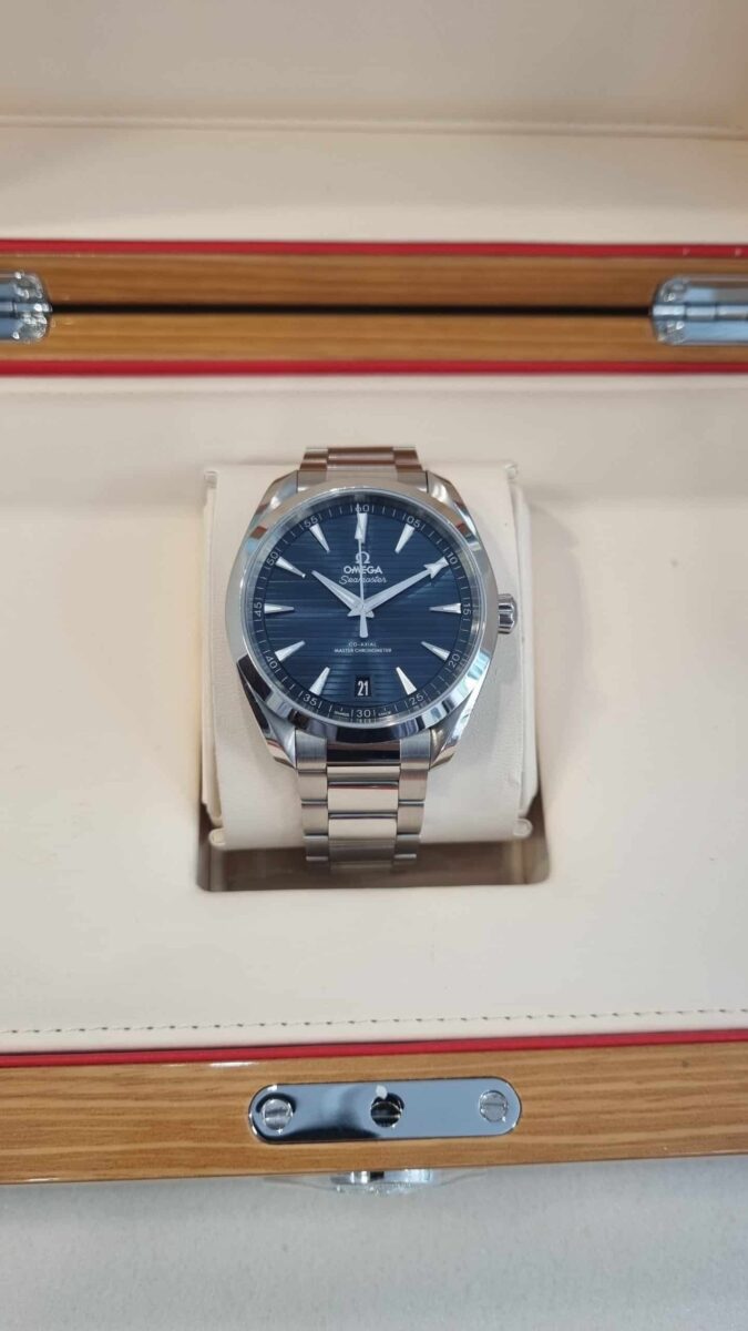 Omega Seamaster Aqua Terra Co-Axial Master Chronometer 41mm Blue Dial Pre-Owned-2021 | Gothelf A. Watches — 3