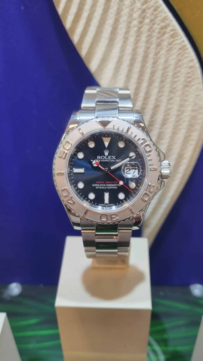ROLEX YACHT-MASTER PLATINUM BEZEL BLUE DIAL 40mm Pre-owned ref.116622 | Gothelf A. Watches — 2