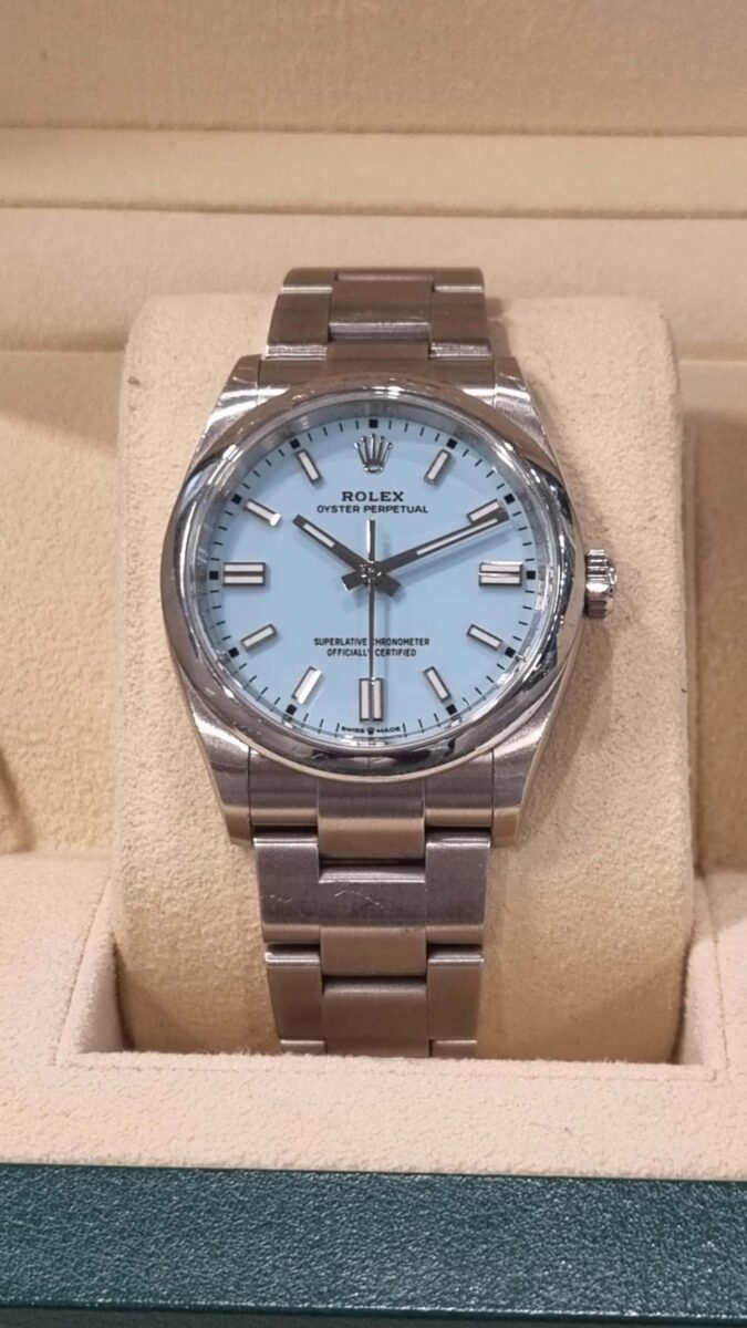 Rolex Oyster Perpetual Tiffany Dial 36mm Ref.126000 | Gothelf A. Watches — 3