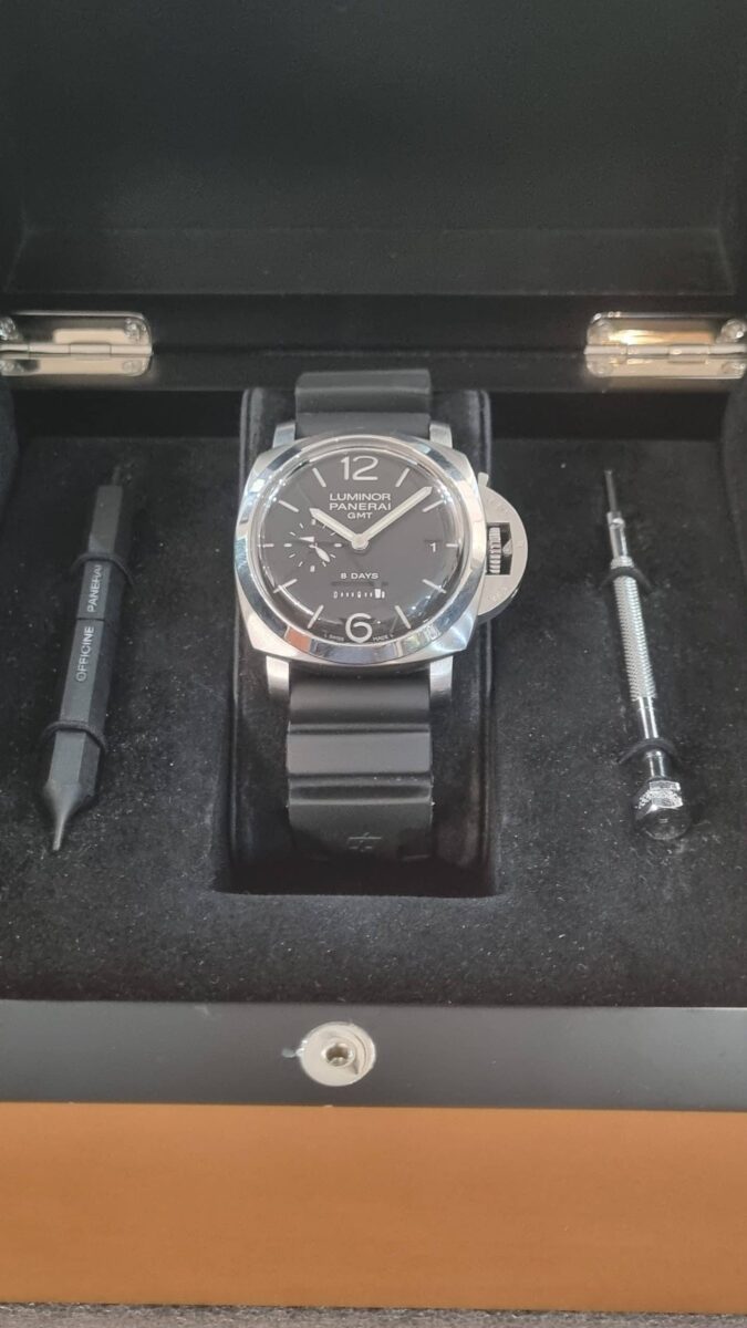 Panerai Luminor 1950 8 Days GMT Pam 233 Pre-owned exellent condition | Gothelf A. Watches — 7